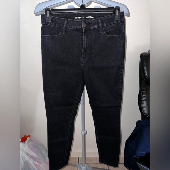 Old Navy Pants - Old Navy High-Rise Super Skinny Jeans